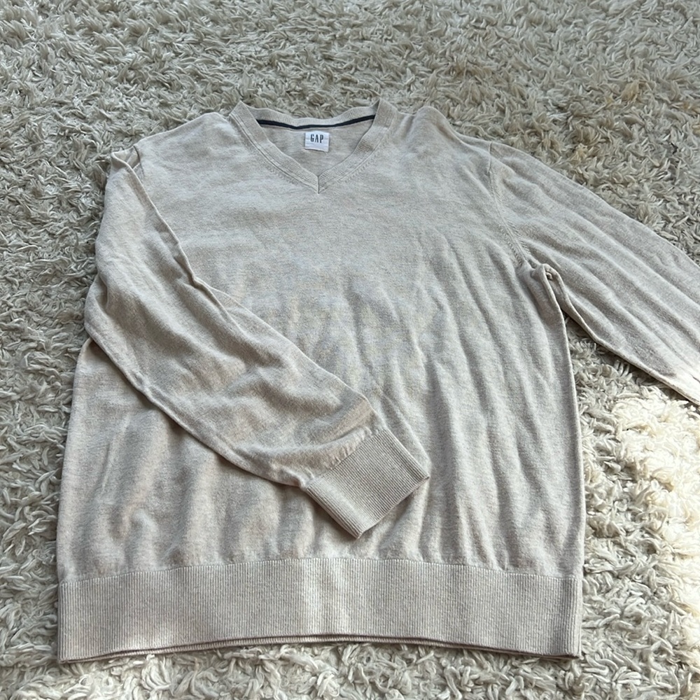 Womens cream vneck sweater